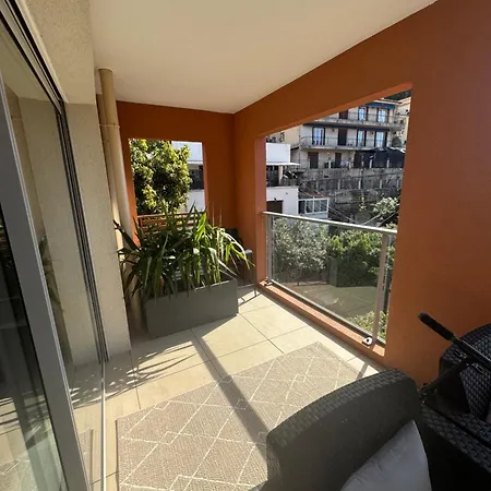 Апартаменты Superbe 3 Pieces Familiale Ментона
